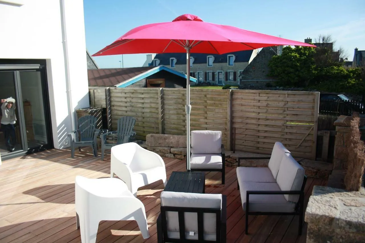 Holiday home Maison De Poul Briel Saint-Guenole